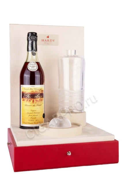 Коньяк Арди Привилеж Гранд Фин Шампань с хрустальным декантером Лалик 0.75л в подарочной упаковке