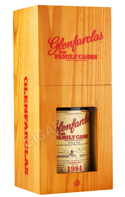 Подарочная коробка Виски Гленфарклас Фэмэли Каскс 1984г 0.7л