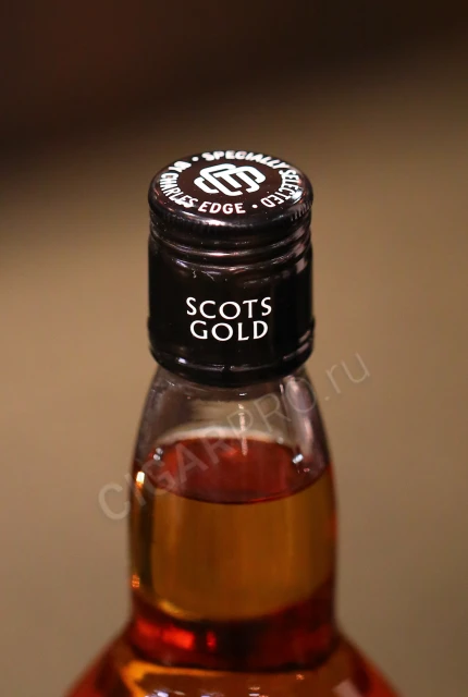 Виски Скотс Голд Рэд 0.7л