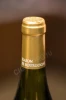 Логотип на колпачке вина Блазон де Бургонь Шабли 0.75л