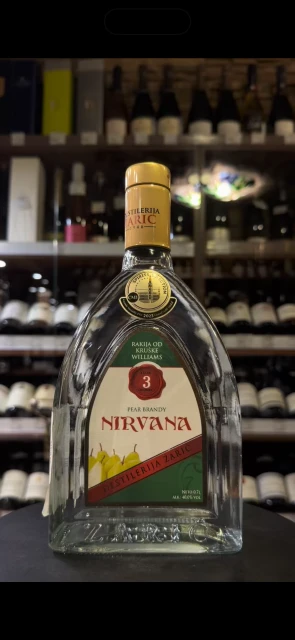 Видео Zaric Nirvana Pear Ракия Зарич Нирвана Грушевая 0.7л