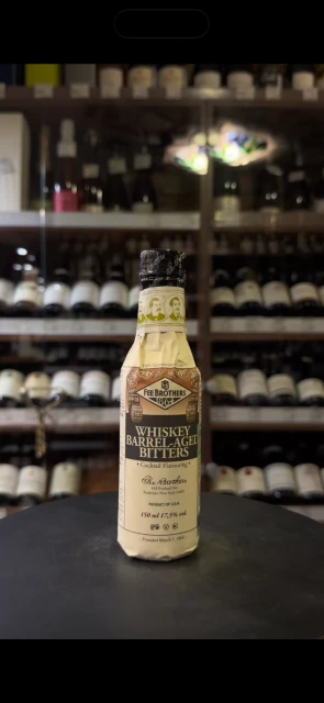 Видео Fee Brothers Whiskey Barrel-Aged Биттер Фи Бразерс Виски Баррел-Эйджд 0.15л