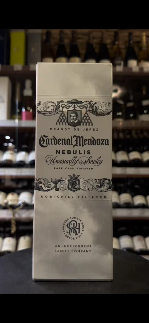 Видео Nebulis Cardenal Mendoza Бренди де Херес Нэбулис Кардинал Мендоза 0.7л в подарочной упаковке