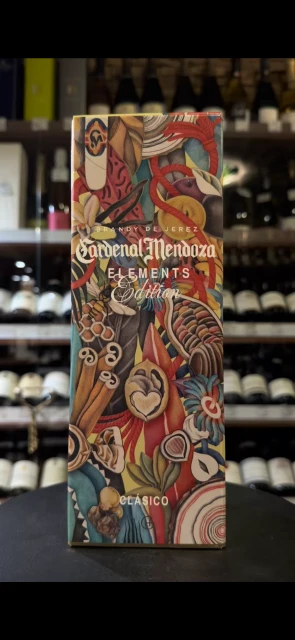 Видео Cardenal Mendoza Solera Gran Reserva Бренди де Херес Кардинал Мендоза Солера Гран Резерва 0.7л в подарочной упаковке