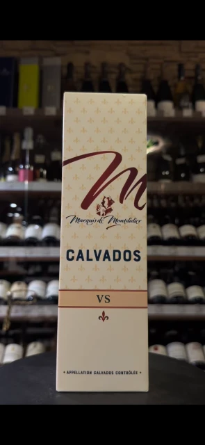 Видео Calvados Marquis de Montdidier VS Кальвадос Маркиз де Мондидье VS в п/у