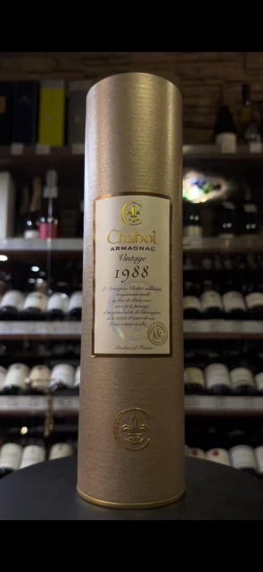 Видео Chabot 1988 years Арманьяк Шабо 1988г 0.7л в подарочной тубе