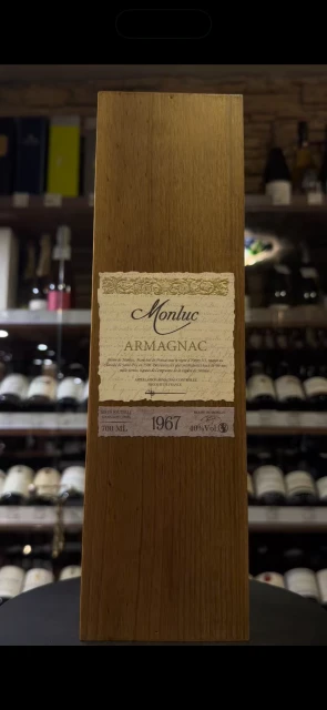 Видео Armagnac Monluc 1967 years Арманьяк Монлюк 1967г 0.7л в деревянной упаковке