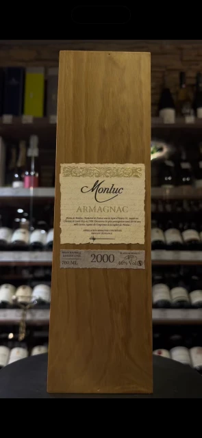 Видео Monluc 2000 years Арманьяк Монлюк 2000г 0.7л в деревянной упаковке