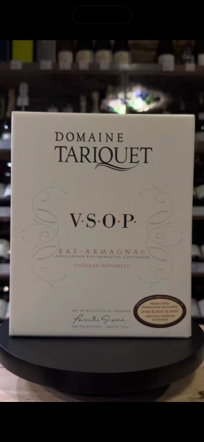 Видео Armagnac Chateau du Tariquet VSOP 7 years Арманьяк Шато дю Тарике ВСОП 7 лет 0.7л в подарочной упаковке