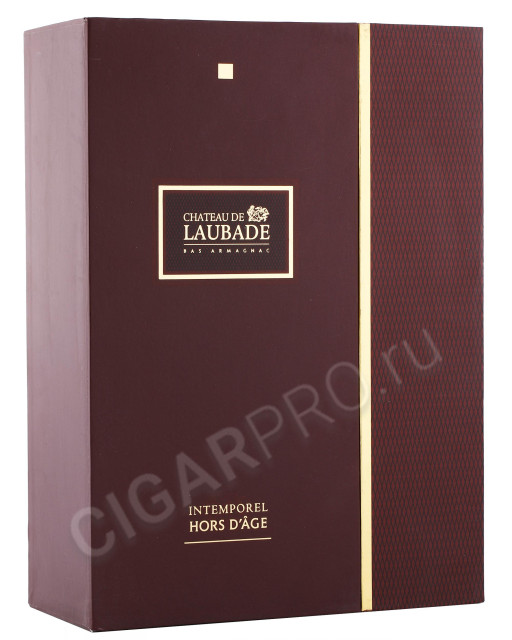 подарочная упаковка арманьяк chateau de laubade intemporel hors d age carafe aramis 0.7л