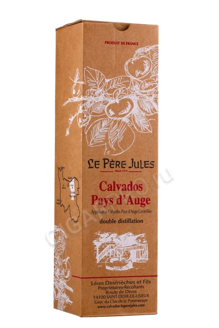 Подарочная коробка Кальвадос Ле Пэр Жюль Пэи д'Ож 10 лет 0.7л