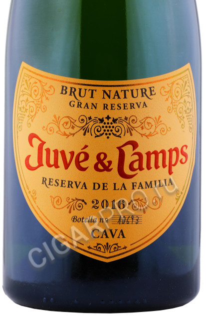 этикетка juve y camps cava reserva de la familia 1.5l