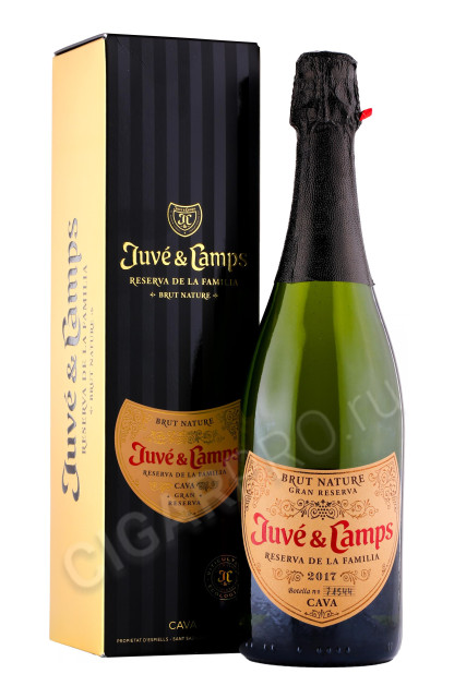 игристое вино juve y camps reserva de la familia gran reserva brut nature 0.75л в подарочной упаковке