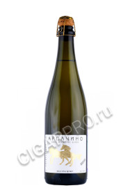 игристое вино арпачино сибирьковый долина дона 0.75л