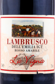 этикетка игристое вино lambrusco dell emilia igt la vigna 0.75л