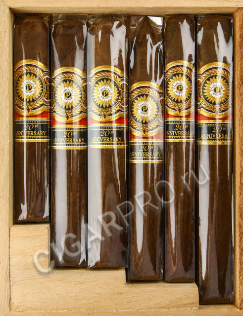 perdomo 20 anniversary sun grown gift pack