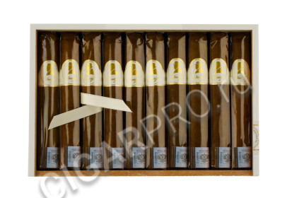 сигары winston churchill by davidoff robusto