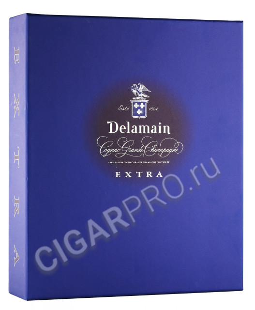 подарочная упаковка коньяк delamain extra 0.7л