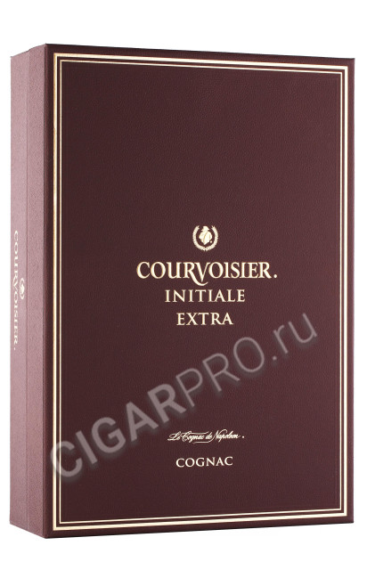 подарочная упаковка коньяк courvoisier initiale extra 0.7л