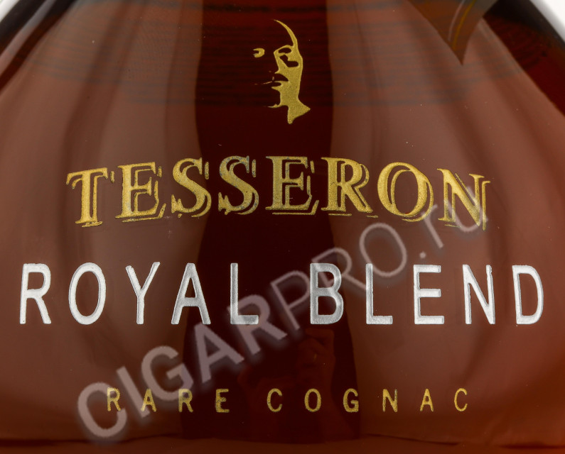 этикетка tesseron royal blend