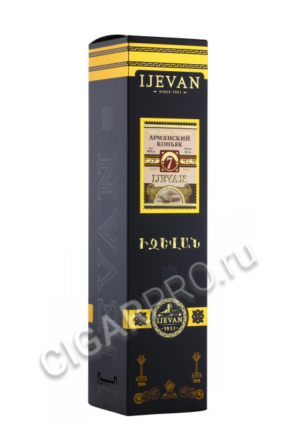 подарочная упаковка cognac ijevan 7 years 0.7л