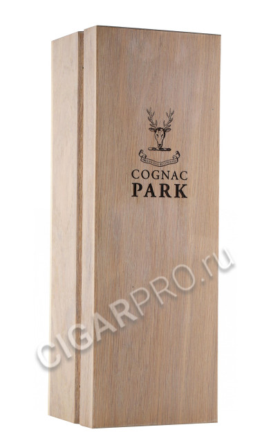 деревянная упаковка коньяк park cigar blend 0.7л