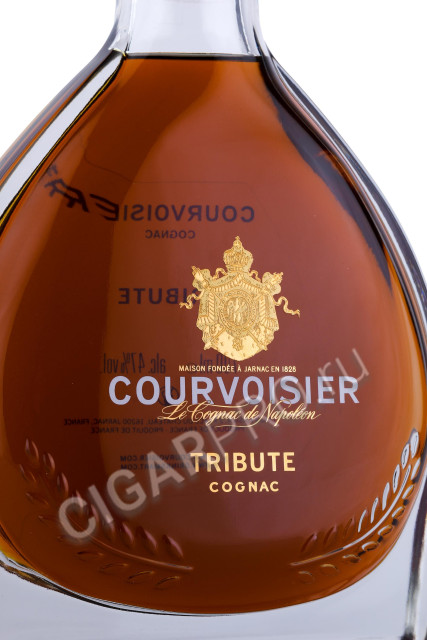 этикетка коньяк courvoisier tribute 0.7л