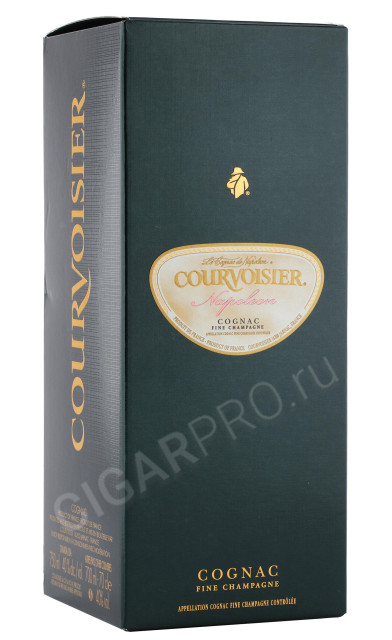 подарочная упаковка коньяк courvoisier napoleon 0.7л
