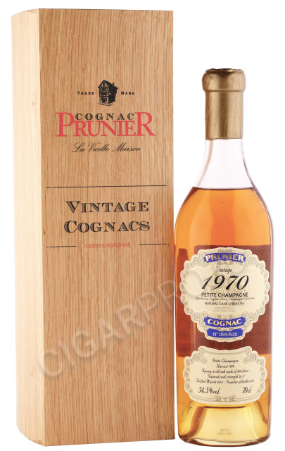 коньяк prunier petite champagne 1970 years 0.7л в деревянной упаковке