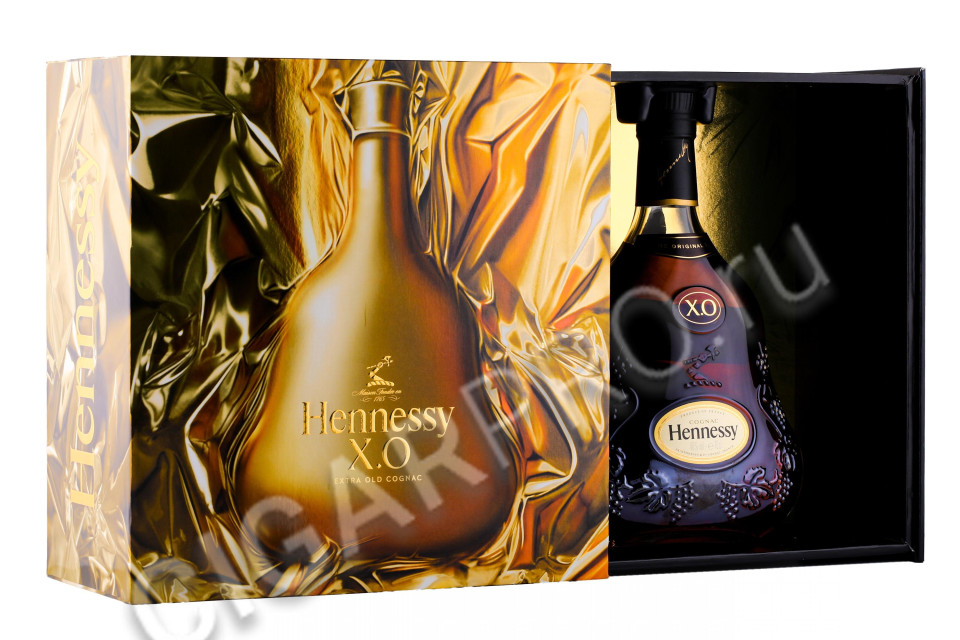 подарочная упаковка коньяк hennessy xo 0.7л