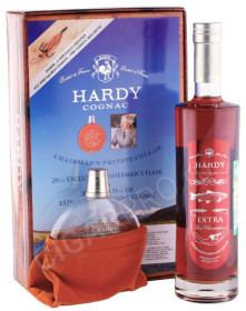 коньяк hardy chairmans private cellar extra fine champagne + фирменная фляга 0.75л в подарочной упаковке