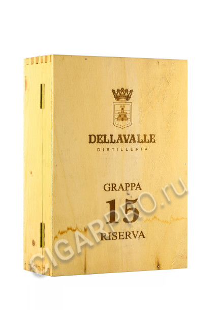 подарочная упаковка dellavalle grappa riserva 15 years old 0.7л