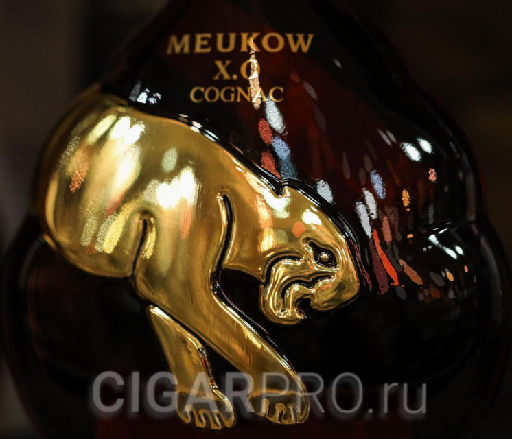 Коньяк Меуков ХО коньячный дом Meukow был основан в 1862