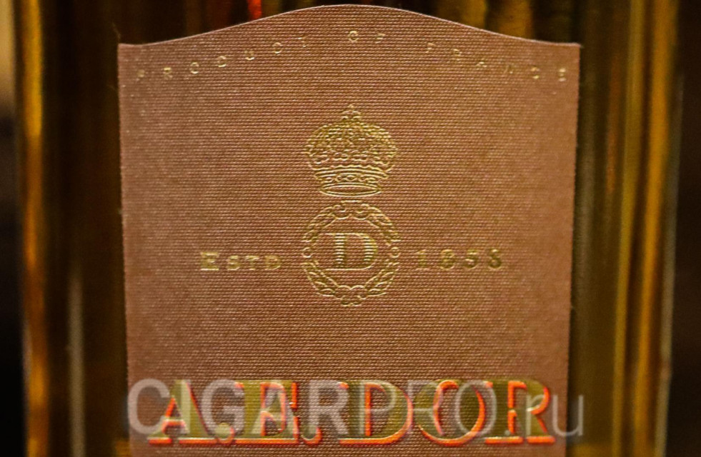 Коньяк А.Е.Дор Пюр Крю Фин Буа Фамильный герб A.E. DOR