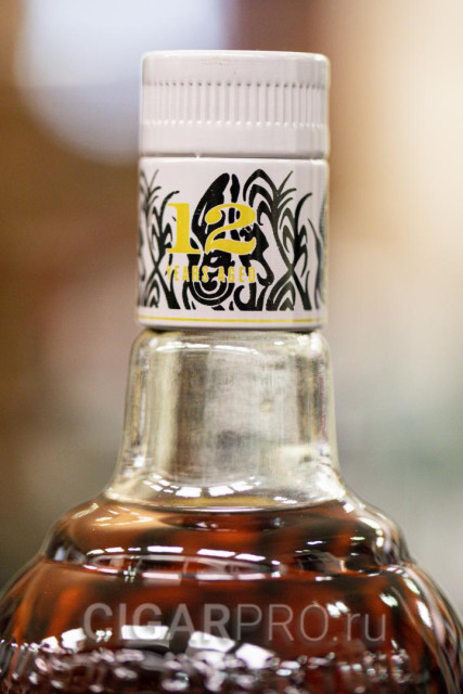 выдержка 12 лет Ром Ангостура 1824 Эйджид выдержка 12 лет Rum Angostura 1824 Aged