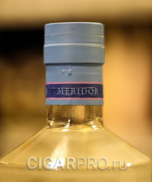 Gin Meridor London Dry лондон драй джин
