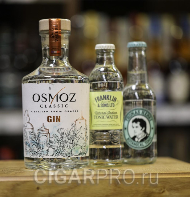 Gin Osmoz Джин идеален в чистом виде,но очень приятный в миксах!