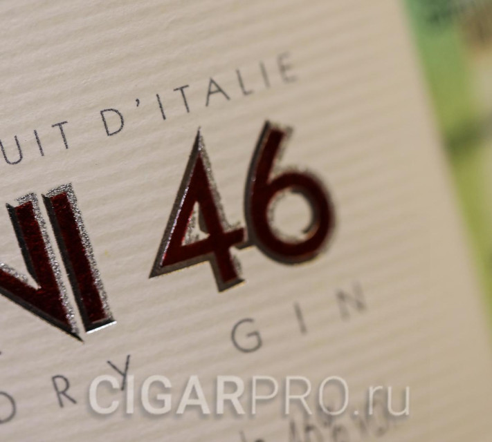 Gin Poli Marconi 46 Высокое содержание спирта в джине - признак высокого качества!