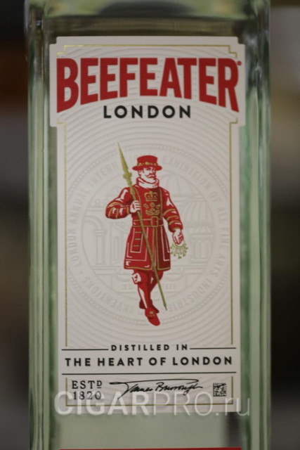 Beefeater London Dry Gin стражи лондонского Тауэра