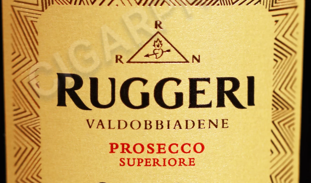 логотип Бизоль на этикеткеИгристого вина Ruggeri Prosecco Valdobbiadene Giall Oro 0.75л
