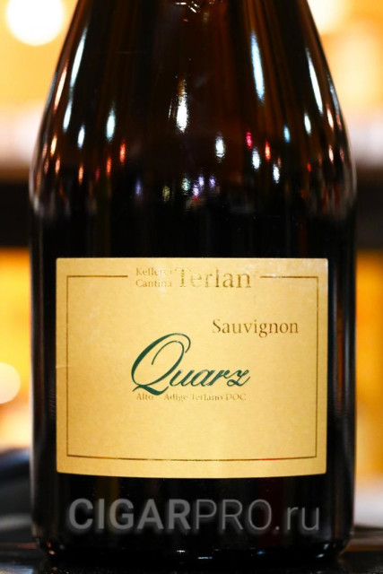 описание этикетки вина Alto Adige Terlano Quarz Sauvignon Blanc Quarz