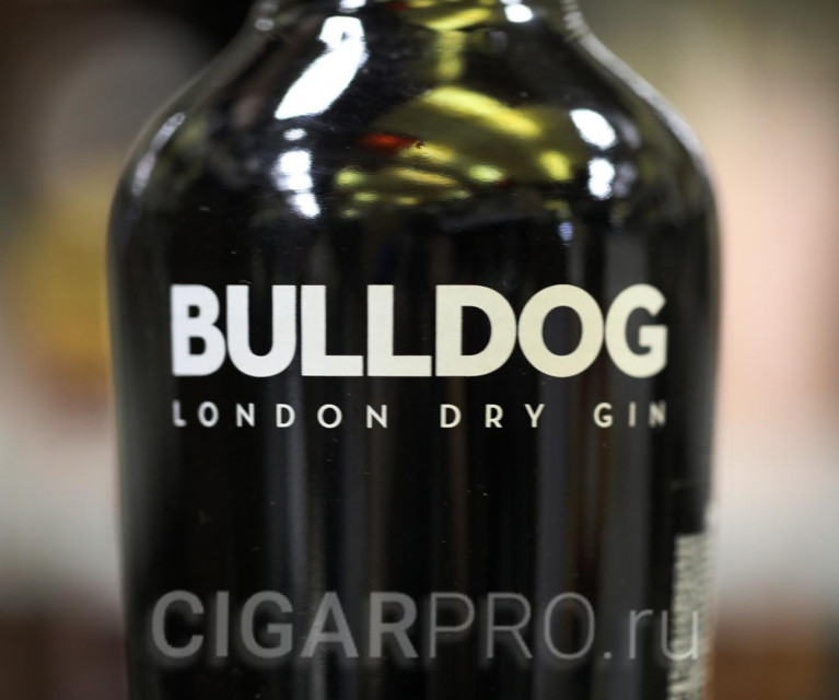 Gin Bulldog Джин классификации london dry gin