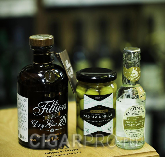 Dry Gin 28 Classic с чем употребляют джин?