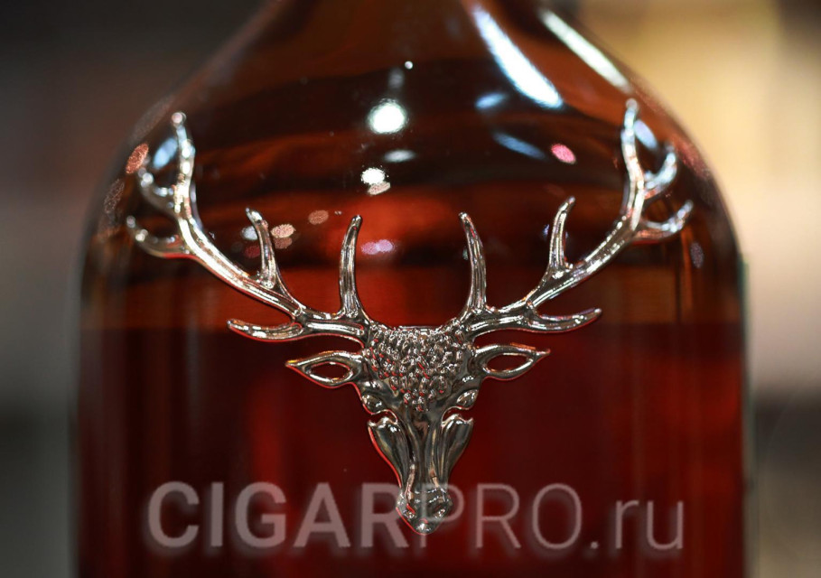 The Dalmore cigar malt Виски голова оленя