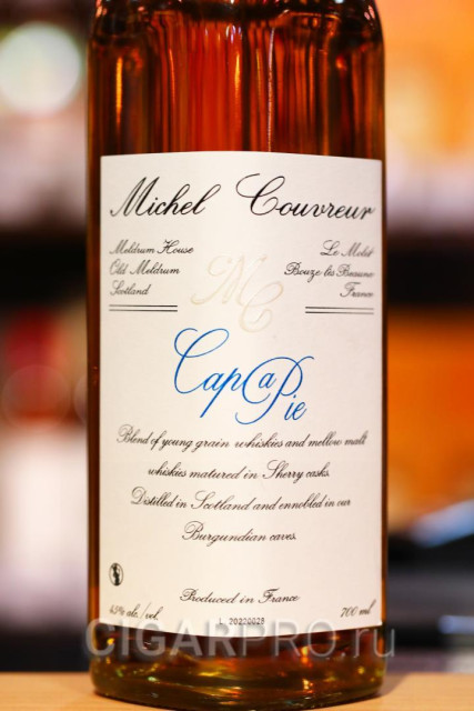 Имя на этикетке бутылки виски Michel Couvreur Clearach 