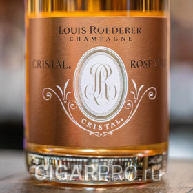 подробное описание этикетки шампанского Champagne Cristal Louis Roederer 2013