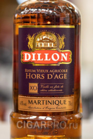 описание этикетки рома Dillon Hors d'Age XO Martinique