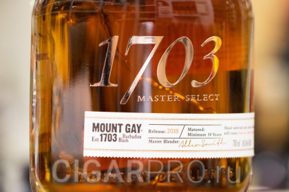 подробное описание этикетки Рома Mount Gay 1703 Master Select 0.7л