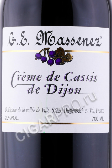 этикетка ликер g e massenez creme de cassis de dijon 0.7л