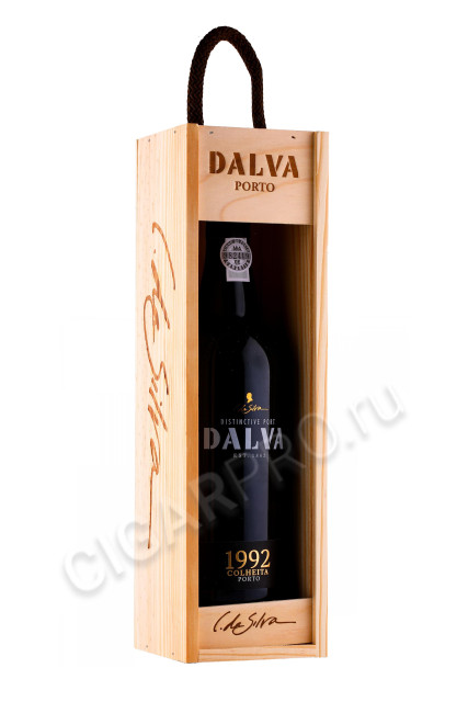 подарочная упаковка портвейн dalva colheita porto 1992 0.75л